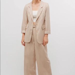 KLARRA NUDE BLAZER